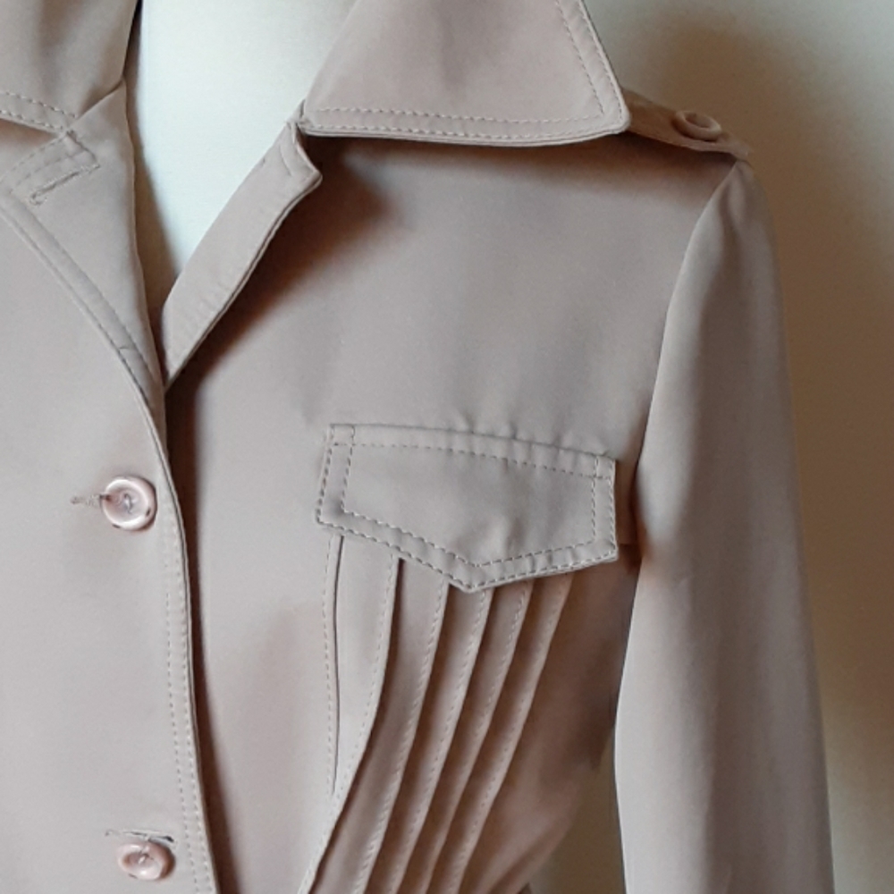 Vintage Forecaster, Lord & Taylor Trench Coat - Picture 3 of 8